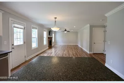 180 Lori Lane, Aberdeen, NC 28315 - Photo 15