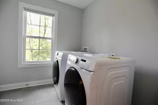 180 Lori Ln, Aberdeen, NC 28315 - Photo 35