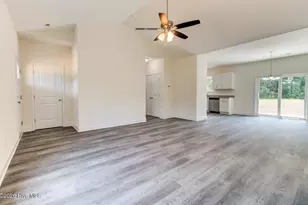 90 Northeast Dr NW, Calabash, NC 28467 - Photo 7