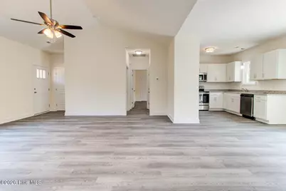 90 Northeast Drive NW, Calabash, NC 28467 - Photo 5