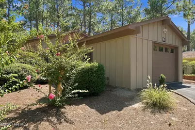 625 Redwood Drive, Southern Pines, NC 28387 - Photo 3