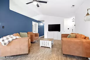 115 Linden Rd, Richlands, NC 28574 - Photo 7