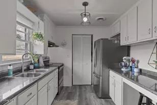 1409 Wooster St, Wilmington, NC 28401 - Photo 9
