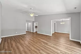 1122 Barkentine Dr, New Bern, NC 28560 - Photo 13