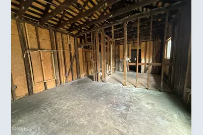 911 Washington Street E, Wilson, NC 27893 - Photo 9