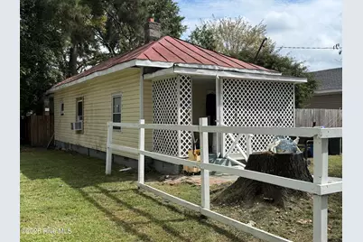 911 Washington Street E, Wilson, NC 27893 - Photo 1