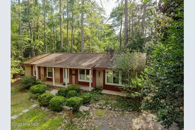 1610 E Indiana Avenue, Southern Pines, NC 28387 - Photo 3