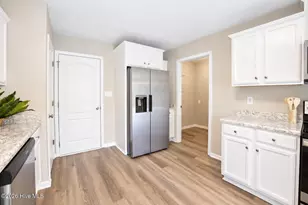 859 Dynasty Dr, Jacksonville, NC 28546 - Photo 21