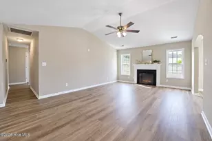 859 Dynasty Dr, Jacksonville, NC 28546 - Photo 9