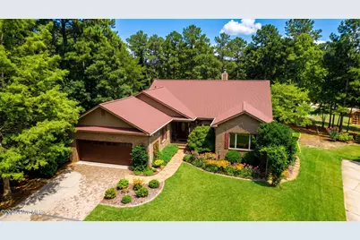 310 Divot Court, McCormick, SC 29835 - Photo 1