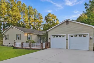 1299 N Shore Dr, Southport, NC 28461 - Photo 1