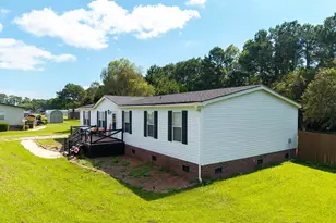 214 Roscoe Dr, Elizabeth City, NC 27909 - Photo 3