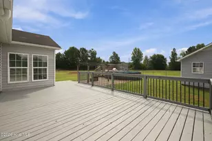 2103 Deerwood Ln, Kinston, NC 28504 - Photo 17