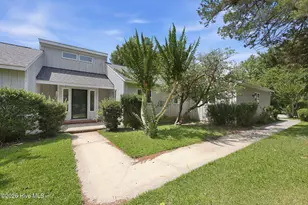 110 Beechwood Dr, Morehead City, NC 28557 - Photo 7