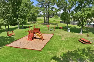 110 Beechwood Dr, Morehead City, NC 28557 - Photo 13