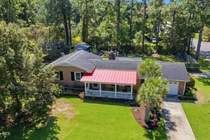 135 Disney Dr, Wilmington, NC 28409 - Photo 1
