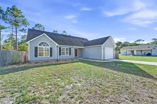 20 S Shelby Rd, Southport, NC 28461 - Photo 3