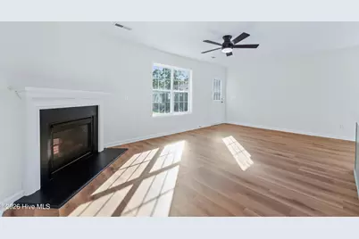 20 S Shelby Road, Southport, NC 28461 - Photo 5