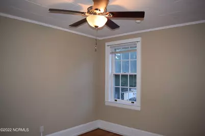 245 E New Hampshire Avenue #3, Southern Pines, NC 28387 - Photo 5