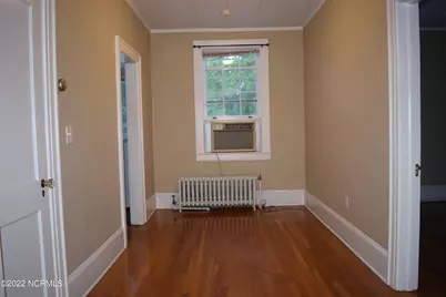 245 E New Hampshire Avenue #3, Southern Pines, NC 28387 - Photo 3