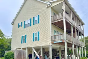 118 Shell Dr, Emerald Isle, NC 28594 - Photo 1