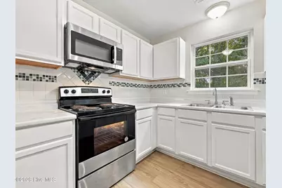 3023 Oakwood Drive, Jacksonville, NC 28546 - Photo 17