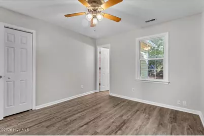 410 Cedar Creek Drive, Jacksonville, NC 28540 - Photo 21