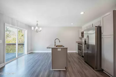 1130 W Indiana Avenue, Southern Pines, NC 28387 - Photo 5