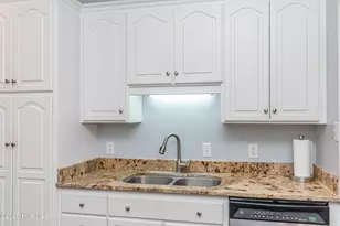 300 Friendswood Dr, Goldsboro, NC 27530 - Photo 5