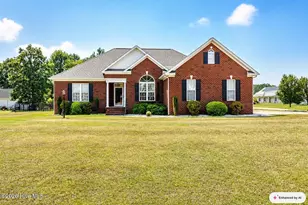 300 Friendswood Dr, Goldsboro, NC 27530 - Photo 1