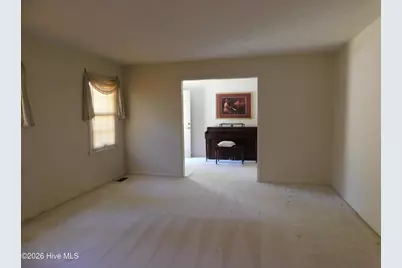 12460 Laurelcrest Road, Laurinburg, NC 28352 - Photo 5
