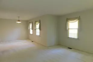 12460 Laurelcrest Rd, Laurinburg, NC 28352 - Photo 7