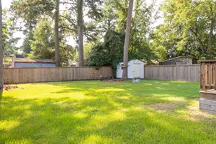 506 W Cutchin St, Clinton, NC 28328 - Photo 23