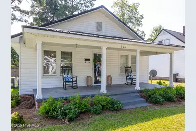 506 W Cutchin Street, Clinton, NC 28328 - Photo 1