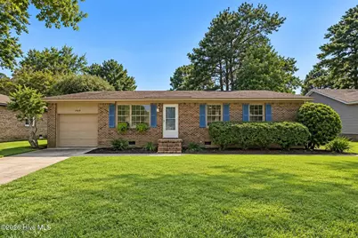 1909 Cedar Point Circle, Elizabeth City, NC 27909 - Photo 1