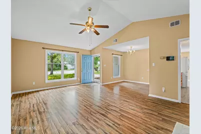 542 Shadowridge Road, Jacksonville, NC 28546 - Photo 9