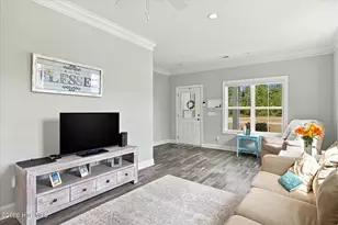 4457 Gateway Village Circle SE, Southport, NC 28461 - Photo 5