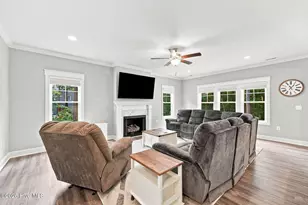942 Greenbriar Dr, Vass, NC 28394 - Photo 9