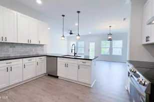 21 Little Creek Rd, Castle Hayne, NC 28429 - Photo 11
