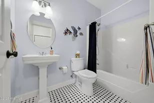 214 E 11th St, Southport, NC 28461 - Photo 39