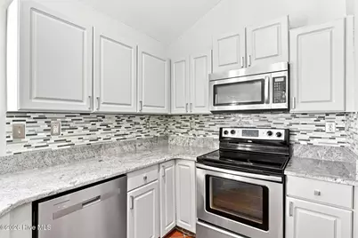133 Kensington Way, Aberdeen, NC 28315 - Photo 15