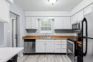 4769 Champion Ct, Greensboro, NC 27410 - Photo 15