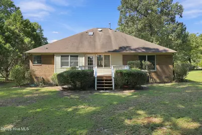 304 N Carolina Drive, New Bern, NC 28562 - Photo 9