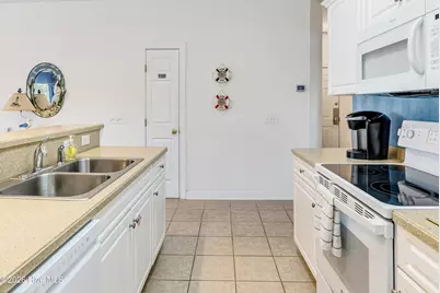 142 Avian Drive #Apt 3914, Sunset Beach, NC 28468 - Photo 9