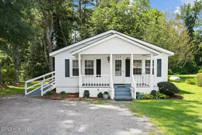 305 E 1st Street, Kenly, NC 27542 - Photo 1
