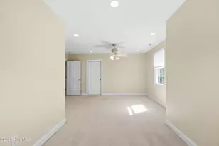 1012 Pelican Dr, New Bern, NC 28560 - Photo 57