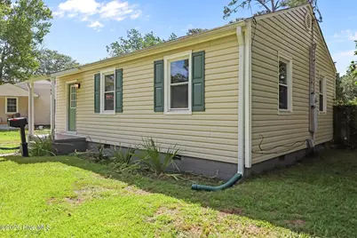 103 Robin Road, Jacksonville, NC 28540 - Photo 3