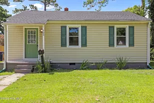 103 Robin Rd, Jacksonville, NC 28540 - Photo 1