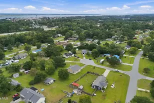 602 Farm Ct, Morehead City, NC 28557 - Photo 43