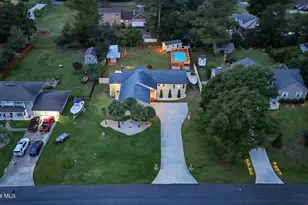 108 Gull Harbor Dr, Newport, NC 28570 - Photo 3